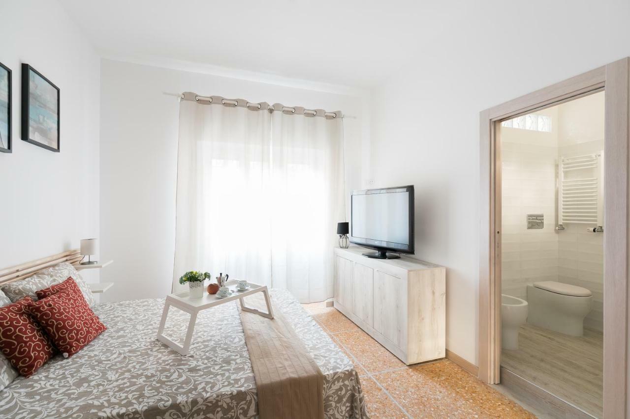 Stars Luxury Apartments 1 ローマ エクステリア 写真